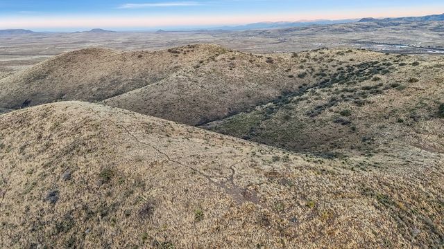 1018 Matewan Dr, Alpine, TX 79830