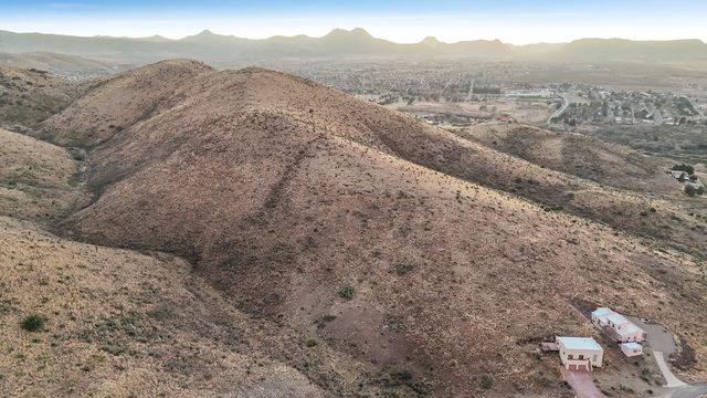 1018 Matewan Dr, Alpine, TX 79830