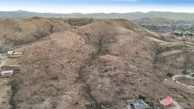 1018 Matewan Dr, Alpine, TX 79830