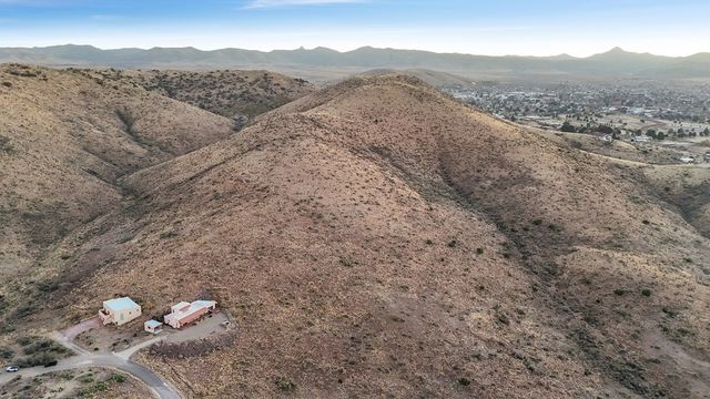 1018 Matewan Dr, Alpine, TX 79830