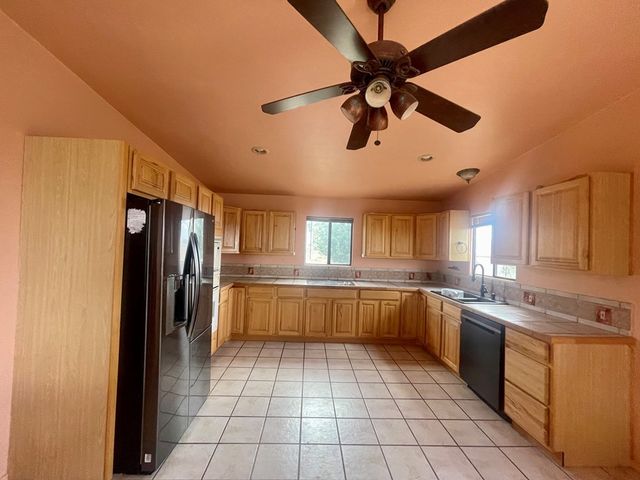 1018 Matewan Dr, Alpine, TX 79830