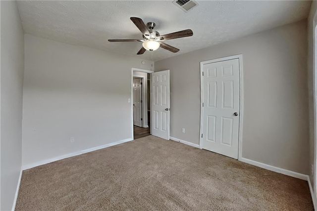 1096 Sham Pointe Drive, Lawrenceville, GA 30043