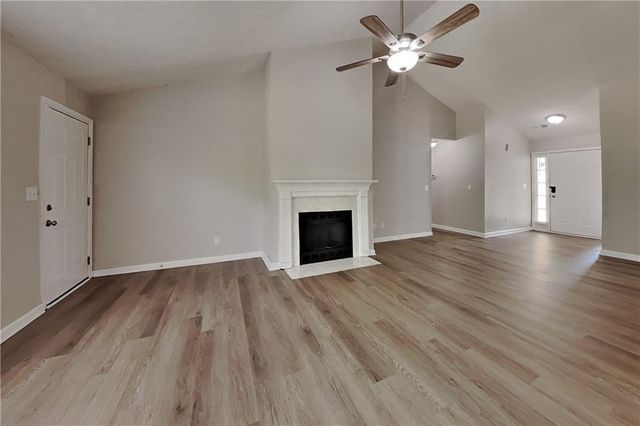 1096 Sham Pointe Drive, Lawrenceville, GA 30043