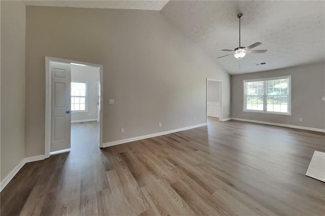 1096 Sham Pointe Drive, Lawrenceville, GA 30043
