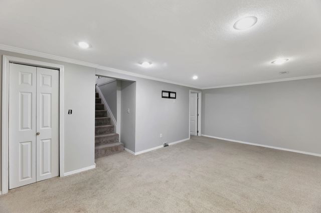 2431 N Somerset Ave, Wichita, KS 67204