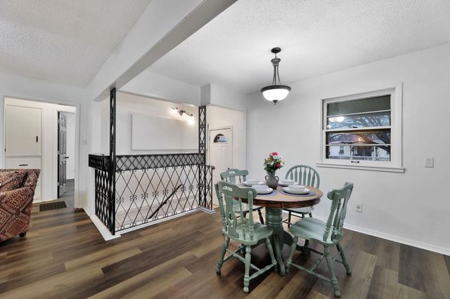 2431 N Somerset Ave, Wichita, KS 67204