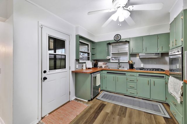 2431 N Somerset Ave, Wichita, KS 67204