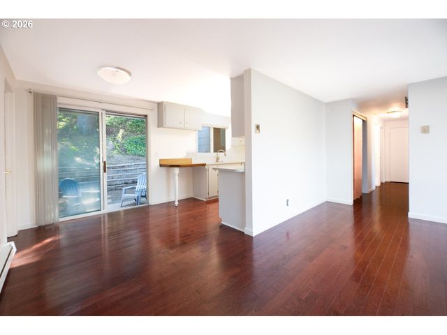 4865 WHITEAKER St, Eugene, OR 97405