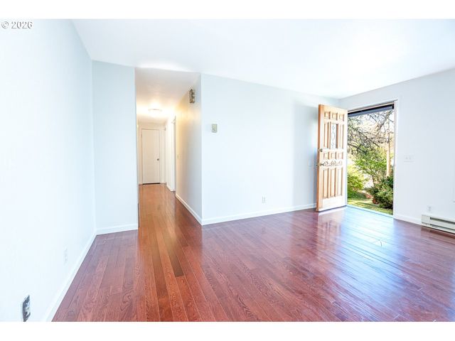 4865 WHITEAKER St, Eugene, OR 97405