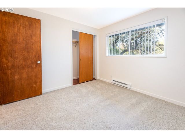 4865 WHITEAKER St, Eugene, OR 97405