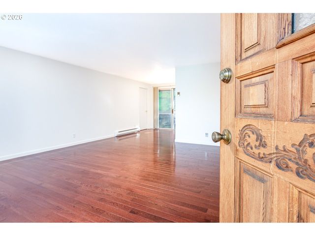 4865 WHITEAKER St, Eugene, OR 97405