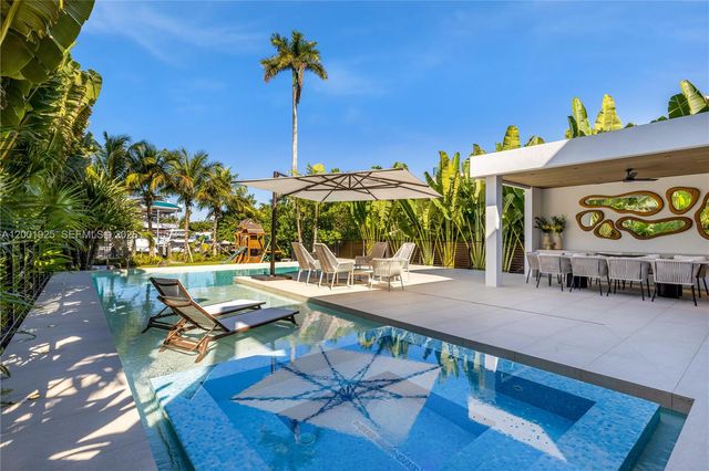 707 NE 77th Street, Miami, FL 33138