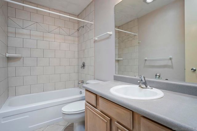 3050 Rue Dorleans 429, San Diego, CA 92110