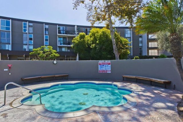 3050 Rue Dorleans 429, San Diego, CA 92110