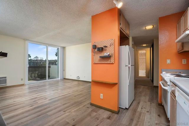 3050 Rue Dorleans 429, San Diego, CA 92110