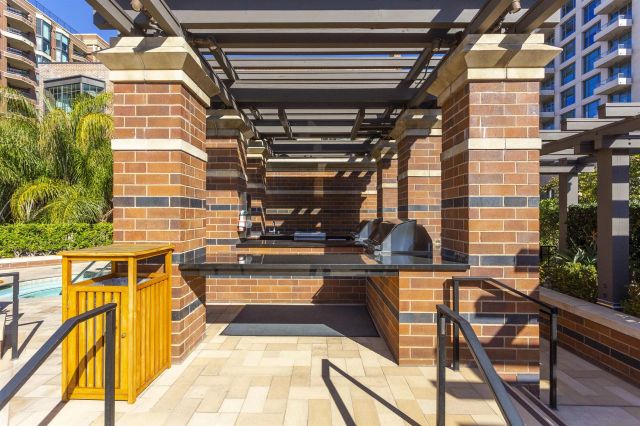 500 W Harbor Blvd 808, San Diego, CA 92101