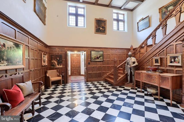 80 SCHOOL HOUSE RD, Lancaster, PA 17603