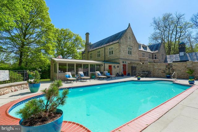 80 SCHOOL HOUSE RD, Lancaster, PA 17603