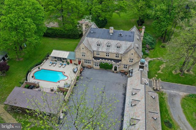 80 SCHOOL HOUSE RD, Lancaster, PA 17603