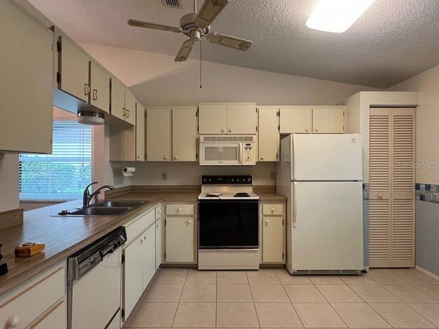 1710 CURRY AVENUE 42, Nokomis, FL 34275
