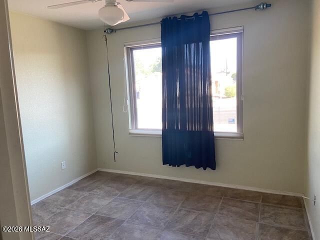 9237 E Corte Arroyo Antiguo, Tucson, AZ 85710