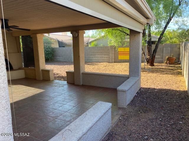 9237 E Corte Arroyo Antiguo, Tucson, AZ 85710