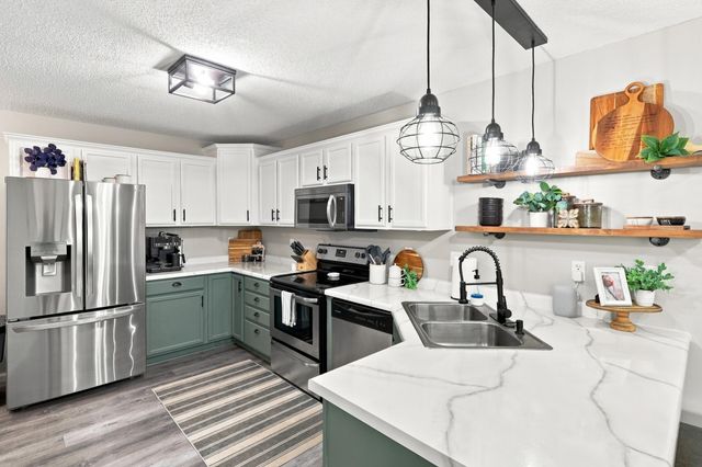 14117 Alabama Avenue S, Savage, MN 55378
