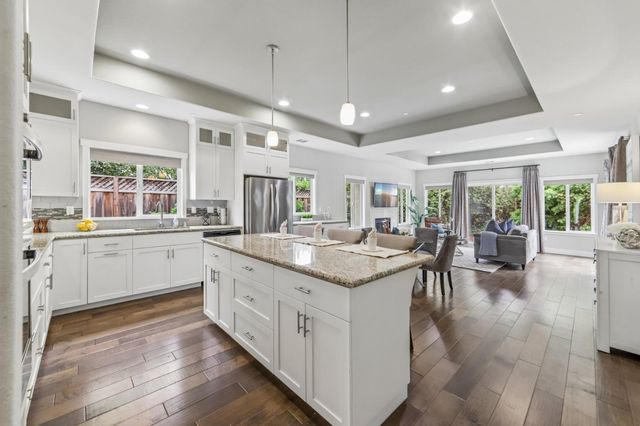 15 Colleen Way, Campbell, CA 95008