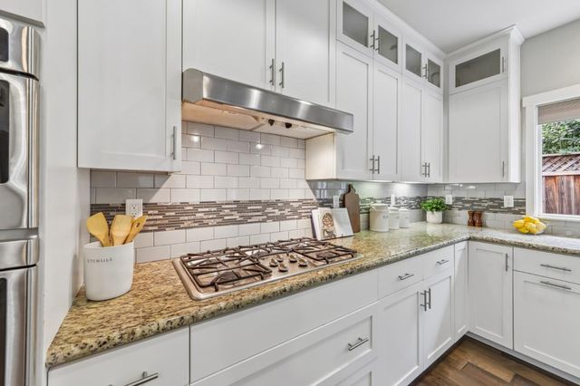 15 Colleen Way, Campbell, CA 95008