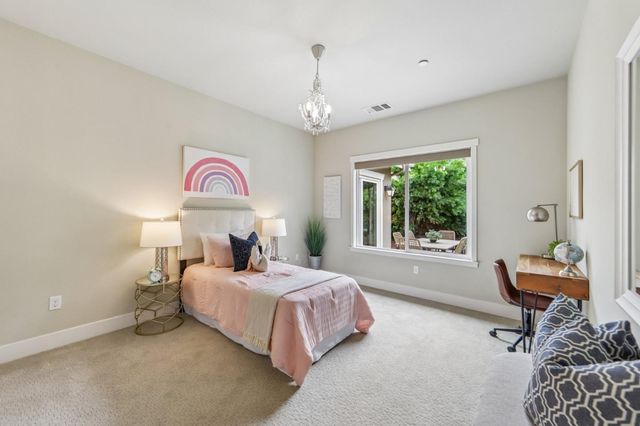 15 Colleen Way, Campbell, CA 95008