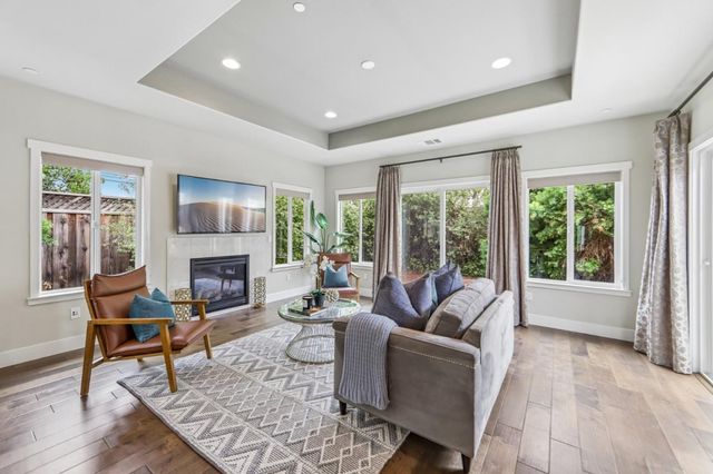15 Colleen Way, Campbell, CA 95008