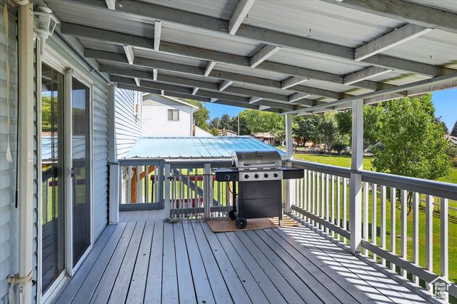 136 S 200 W, Wellsville, UT 84339