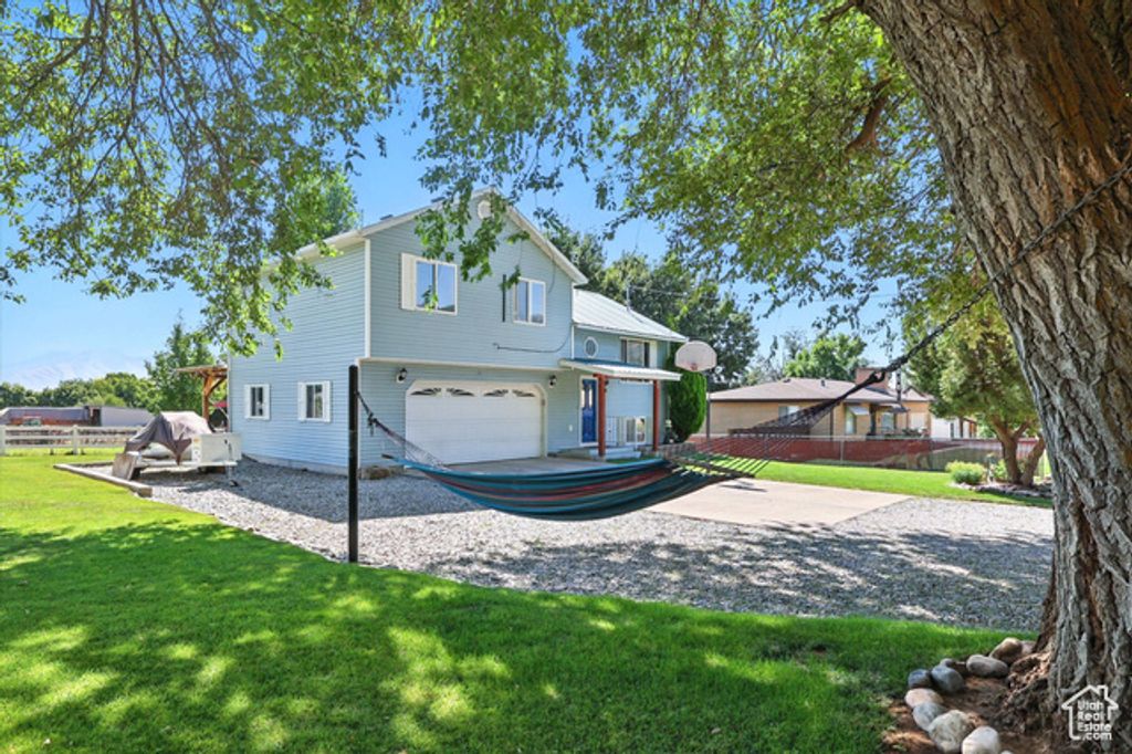 136 S 200 W, Wellsville, UT 84339