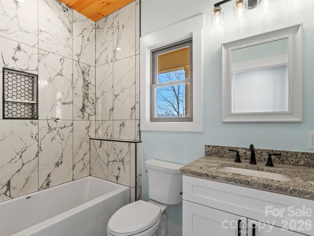 2272 Pinnacle Parkway, Union Mills, NC 28167