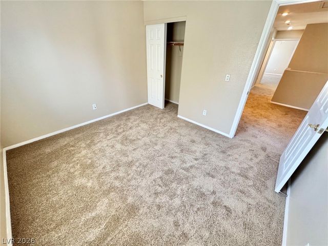 8121 Retriever Avenue, Las Vegas, NV 89147