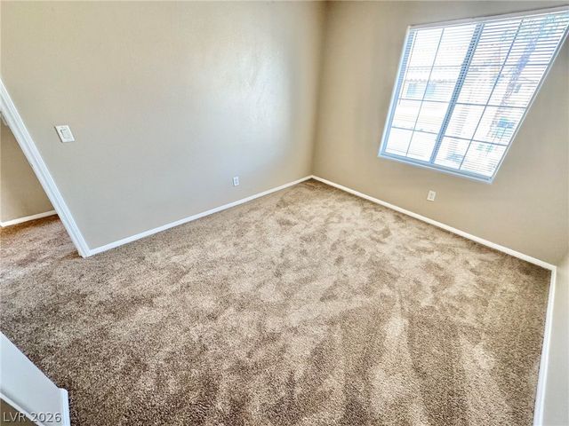 8121 Retriever Avenue, Las Vegas, NV 89147