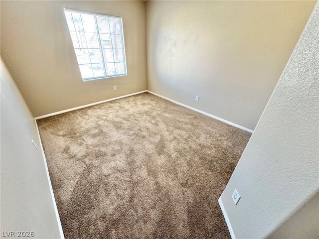8121 Retriever Avenue, Las Vegas, NV 89147