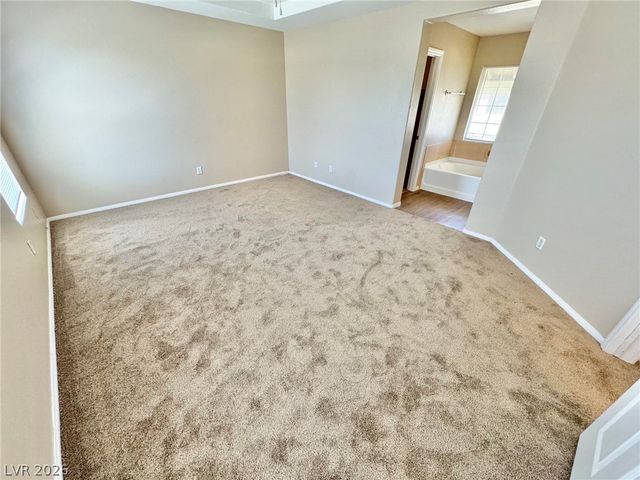 8121 Retriever Avenue, Las Vegas, NV 89147
