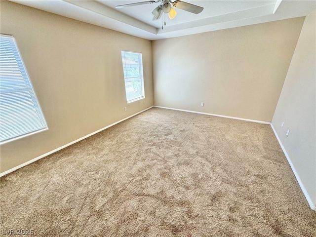 8121 Retriever Avenue, Las Vegas, NV 89147