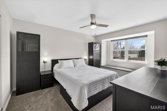 423 Quentin Drive, St Charles, MO 63301