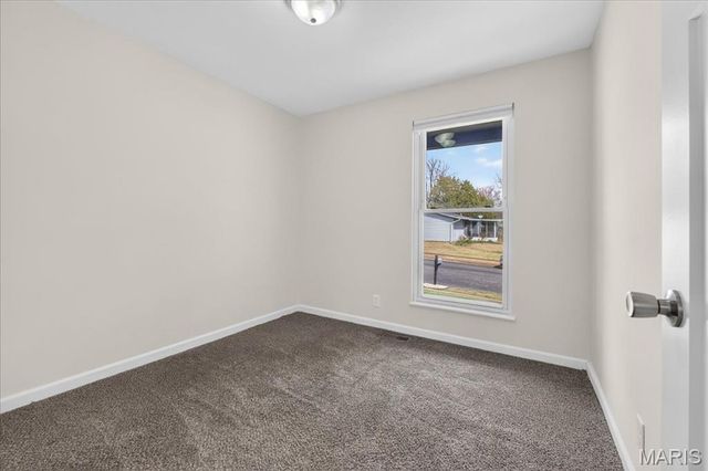 423 Quentin Drive, St Charles, MO 63301