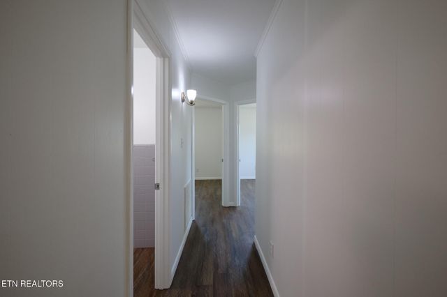 2107 Tipton Station Rd, Knoxville, TN 37920