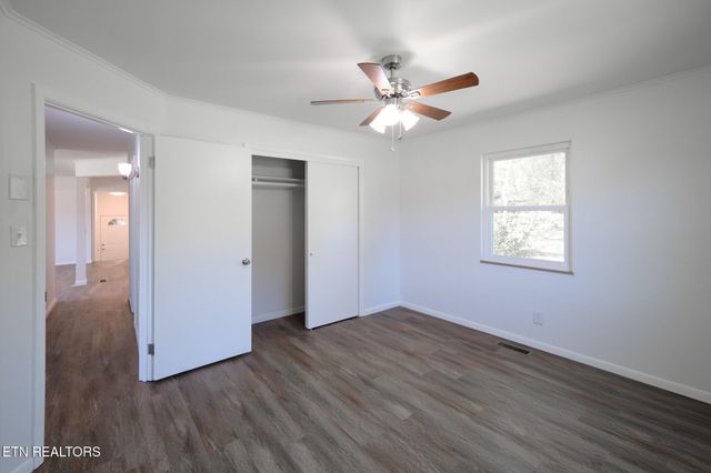 2107 Tipton Station Rd, Knoxville, TN 37920