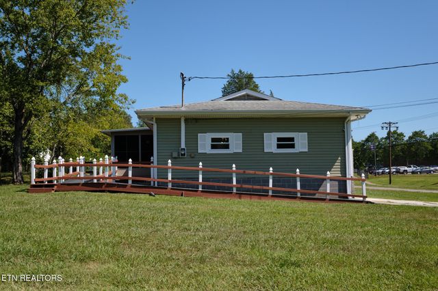 2107 Tipton Station Rd, Knoxville, TN 37920