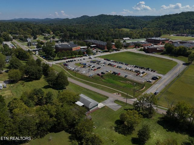 2107 Tipton Station Rd, Knoxville, TN 37920