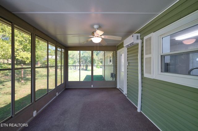 2107 Tipton Station Rd, Knoxville, TN 37920