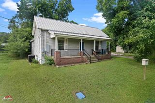 102 Poplar St., Marshall, TX 75670