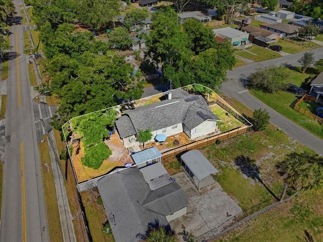 1950 RICHMOND ROAD, Lakeland, FL 33803