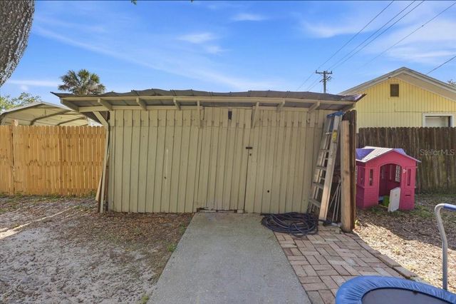 1950 RICHMOND ROAD, Lakeland, FL 33803