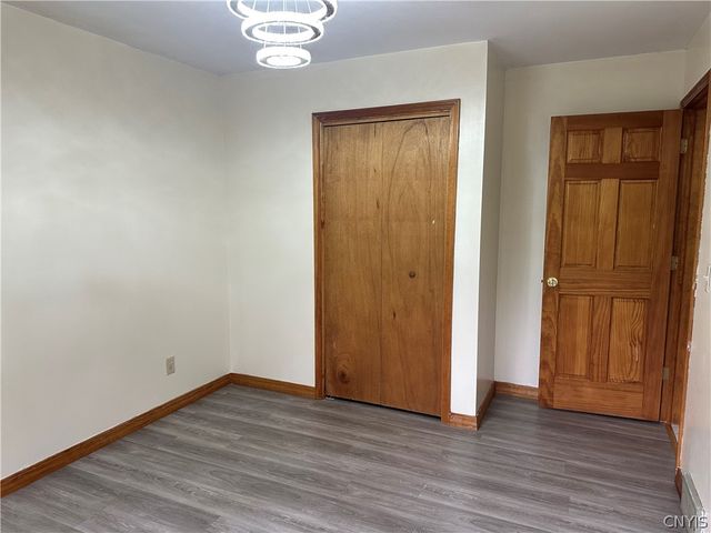 531 Cedarbrook Crescent, Utica, NY 13502